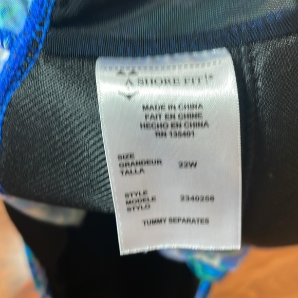 NWOT Shore Fit Tankini Top, Swimsuit, 22W - Picture 5 of 7